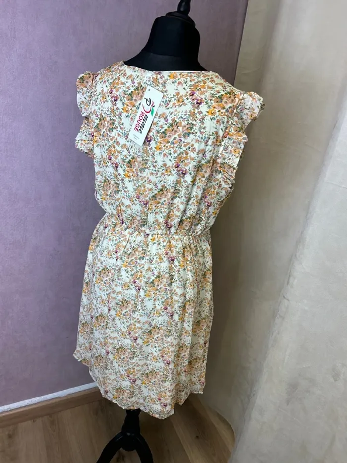 Robe femme taille 42 taille 44 fleurie robe mi longue robe neuve - photo numéro 5