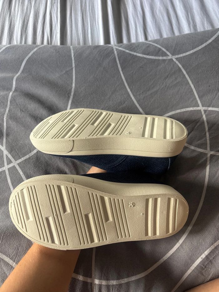 Chaussure garçon pointure 34 neuf avec étiquette - photo numéro 3