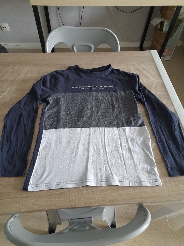 Tes shirt 14 ans