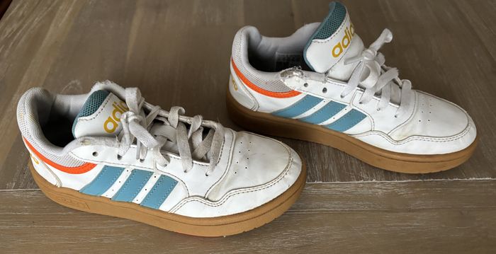 BASKETS A LACETS ADIDAS - photo numéro 3