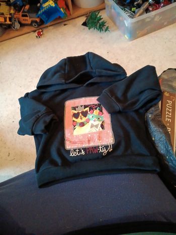 Sweat 3 ans kiabi traces de feutre photo pas de vinted go