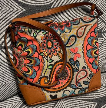 Sac Bandoulière textile et imitation Cuir Artisanale acheté en Guadeloupe