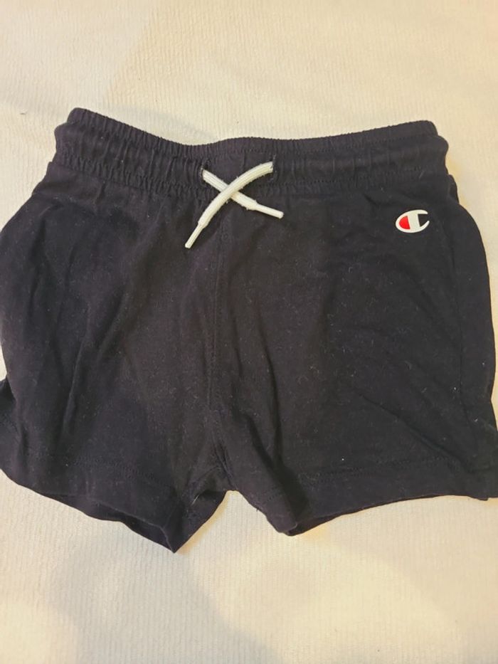 Short champion - photo numéro 2