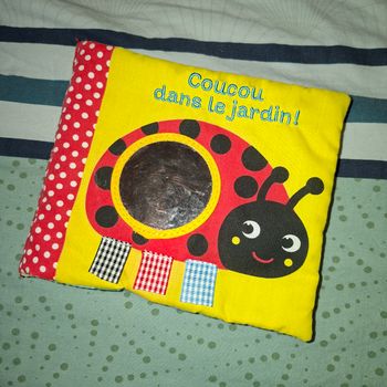 Livre tissus bébé 