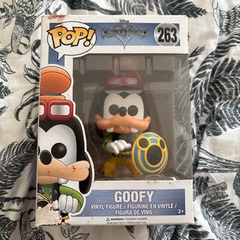 Figurine pop