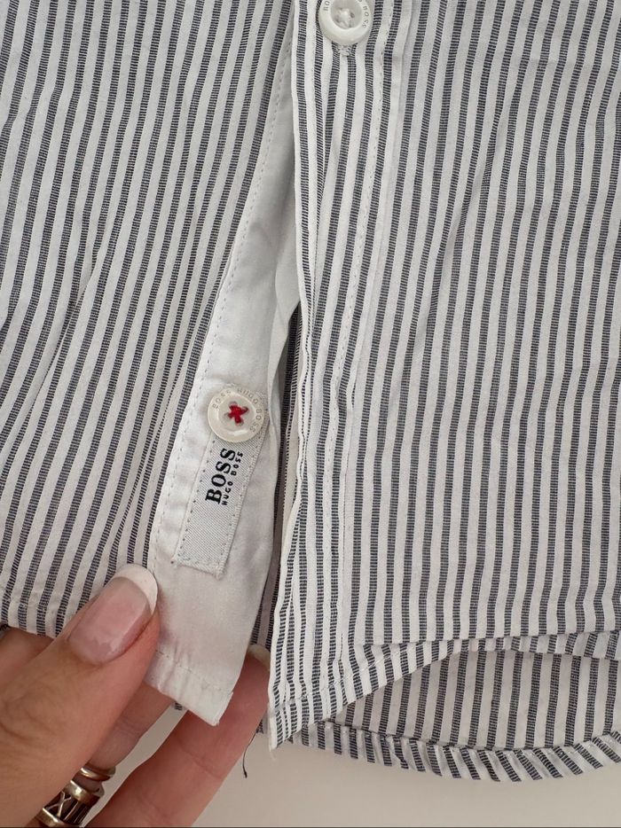 Chemise Hugo boss 4 ans - photo numéro 2