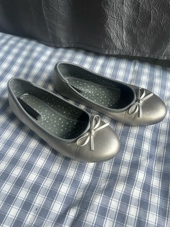 Chaussures ballerines classiques enfant