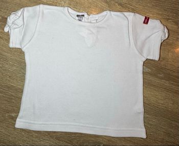 T-shirt blanc /.