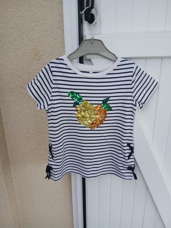 Tee-shirt rayé filles taille 8 ans