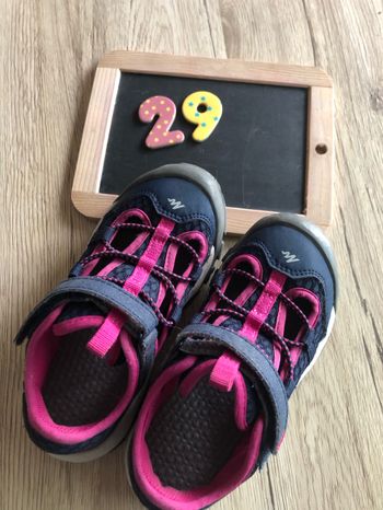 Sandalette chaussure de marche