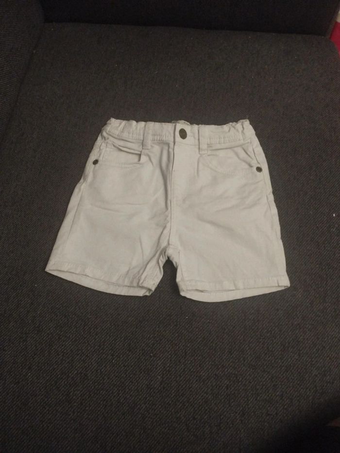 Short jean