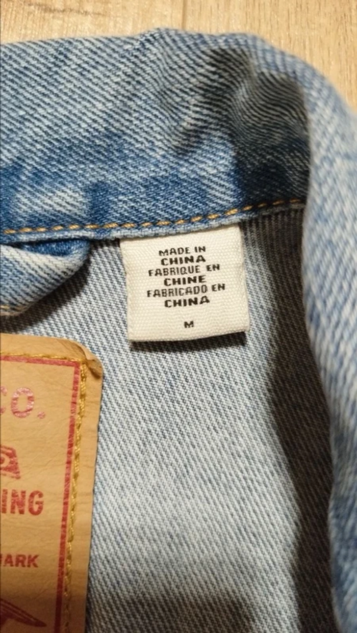 Veste Levi’s Premium Trucker Type III Taille M - photo numéro 3