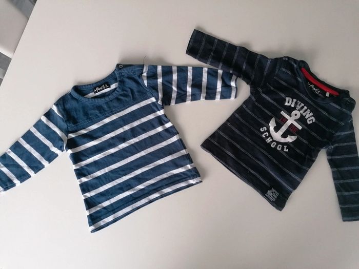 Lot 2 hauts manches longues T 6 mois garçon 👶