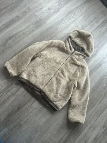 Veste moumoute 13/14 ans Zara