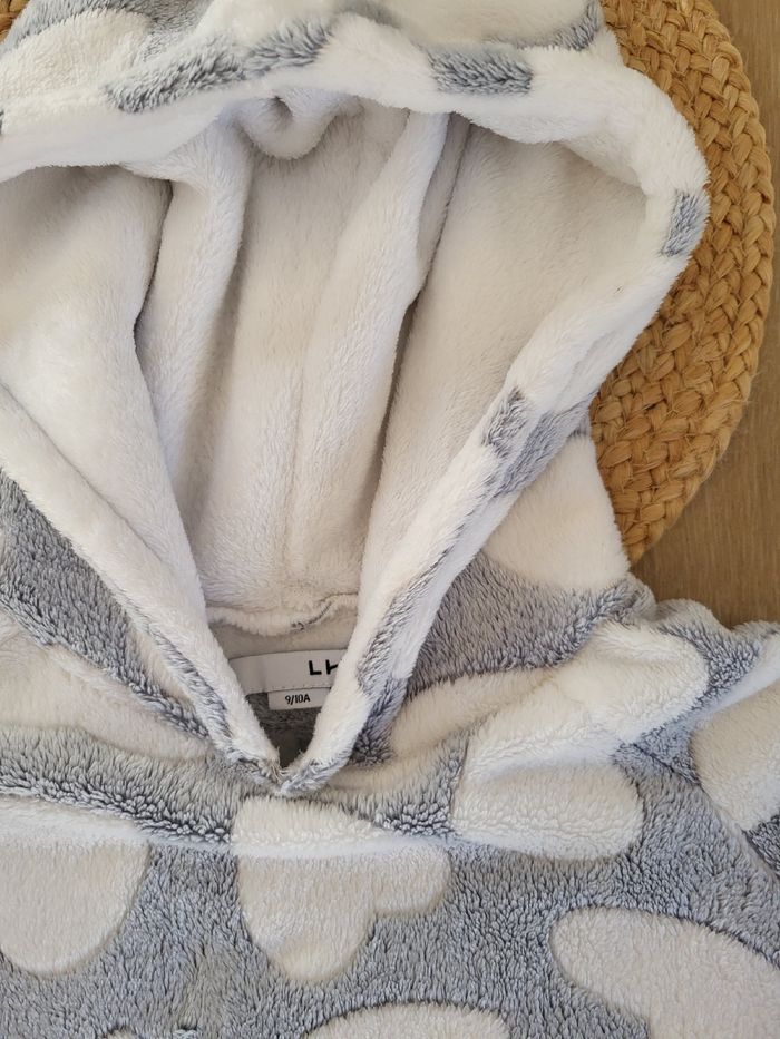 🌷Poncho pyjama tout doux coeur taille 9 / 10 ans - photo numéro 5