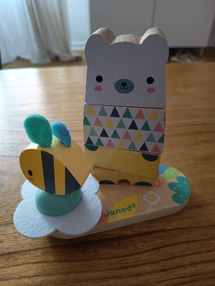 Puzzle à empiler en bois Janod – Ours et abeille - photo numéro 2
