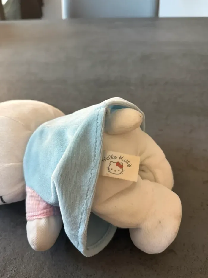 Peluche hello kitty - photo numéro 4