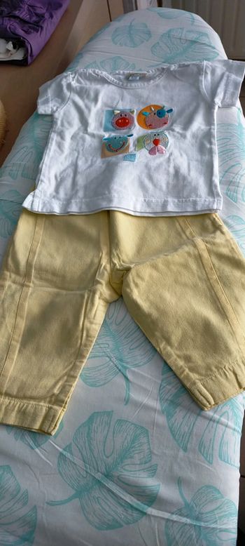 Ensemble pantalon + t-shirt