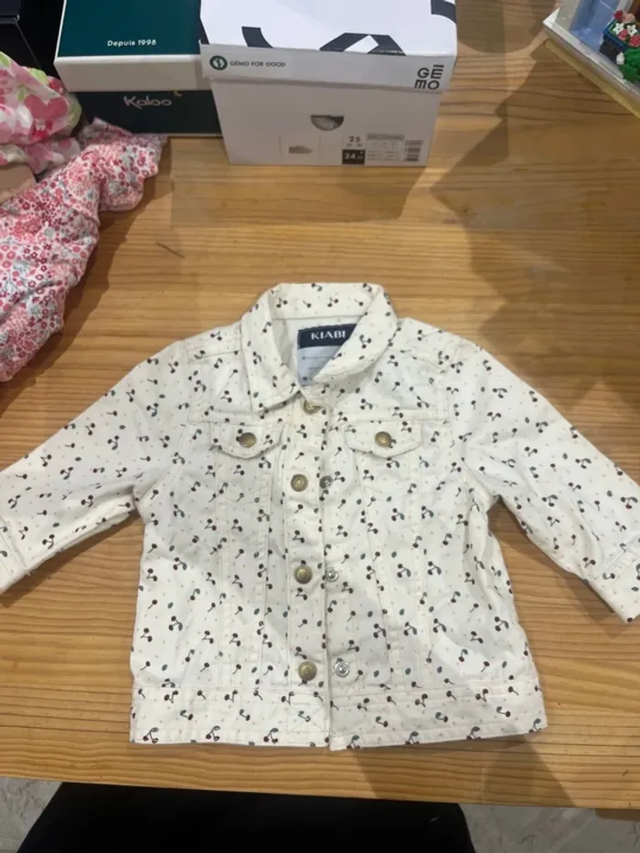 Veste en jeans cerises