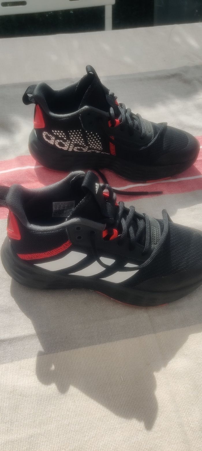 Baskets adidas 36