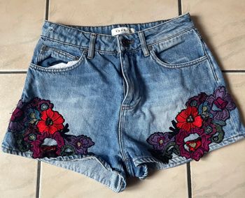 Short jean Sandro brodé