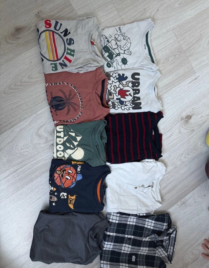 Lot tee-shirts manches longues 6 ans