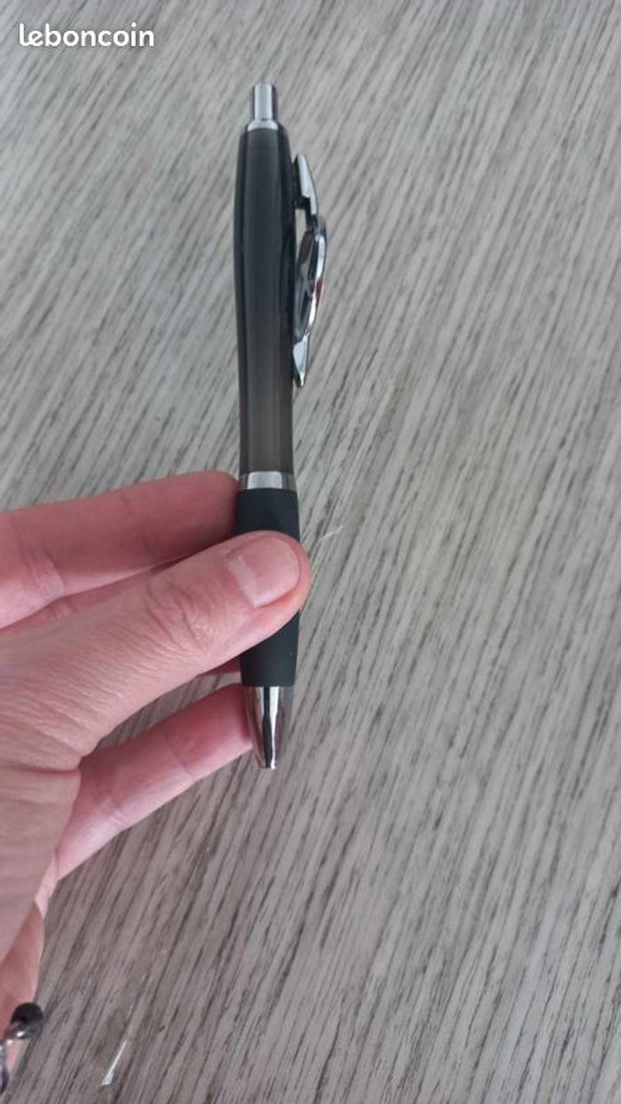 Stylo DBZ - photo numéro 3