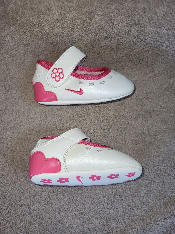 Chaussures bébé - photo numéro 3