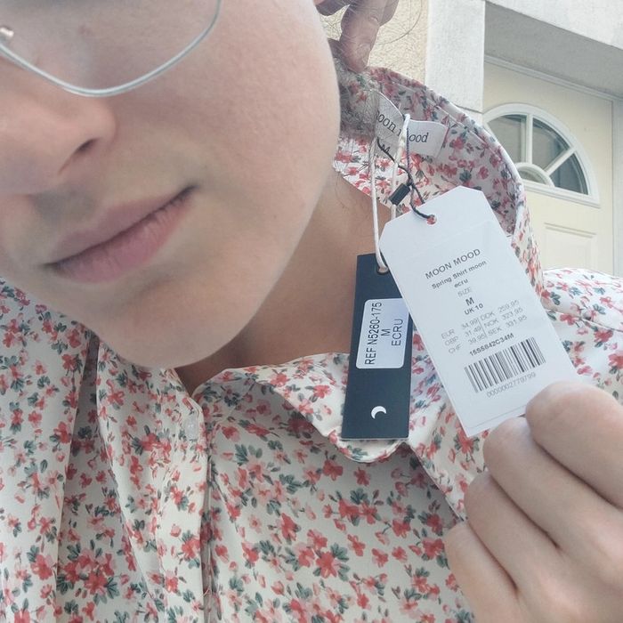 Magnifique chemise fleurie neuve etiqu. taille M - photo numéro 5