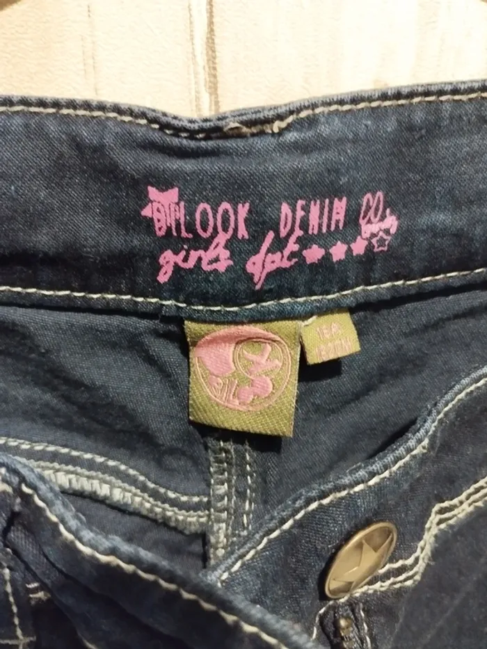 Jeans 16 ans - photo numéro 2
