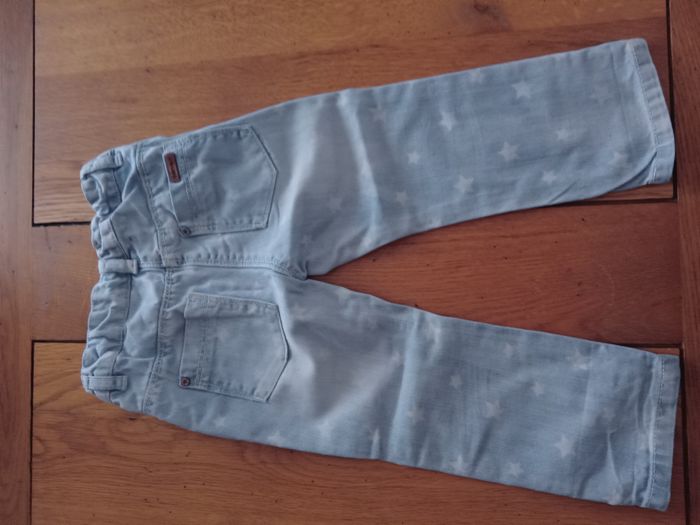 Jean bleu 24 mois - photo numéro 2