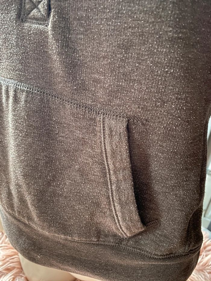 Sweat C&A 🌸 taille M - photo numéro 3