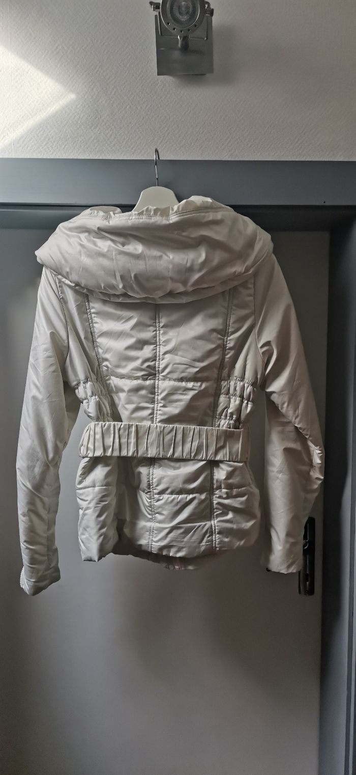Blouson blanc - photo numéro 2