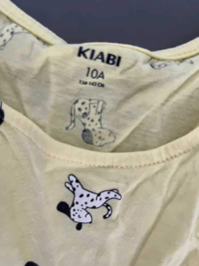 Robe chien 10 ans kiabi en très bon état - photo numéro 2