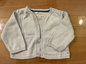 Gilet bleu clair obaibi taille 6 mois