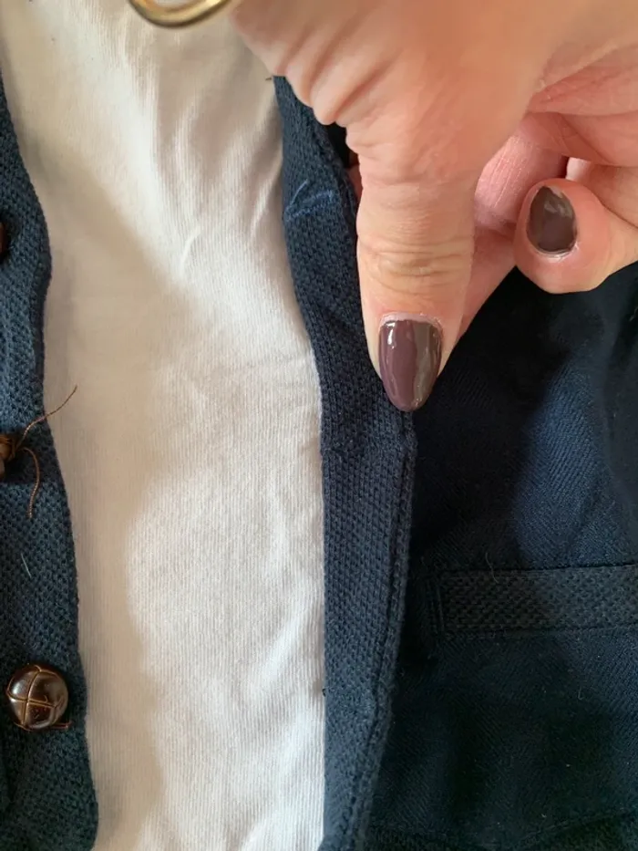 T-shirt manches longues avec gilet et noeud papillon intégrés kiabi taille 24 mois - photo numéro 4