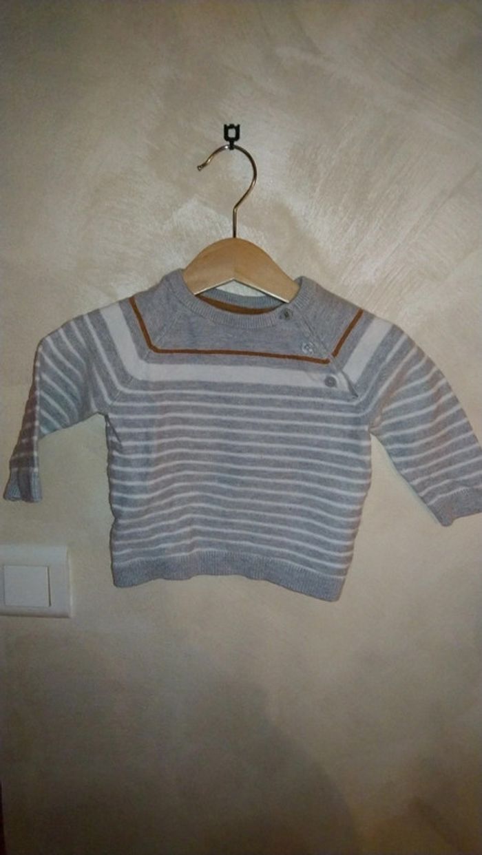 Superbe pull léger Obaïbi taille 6 mois en très bon état - photo numéro 3