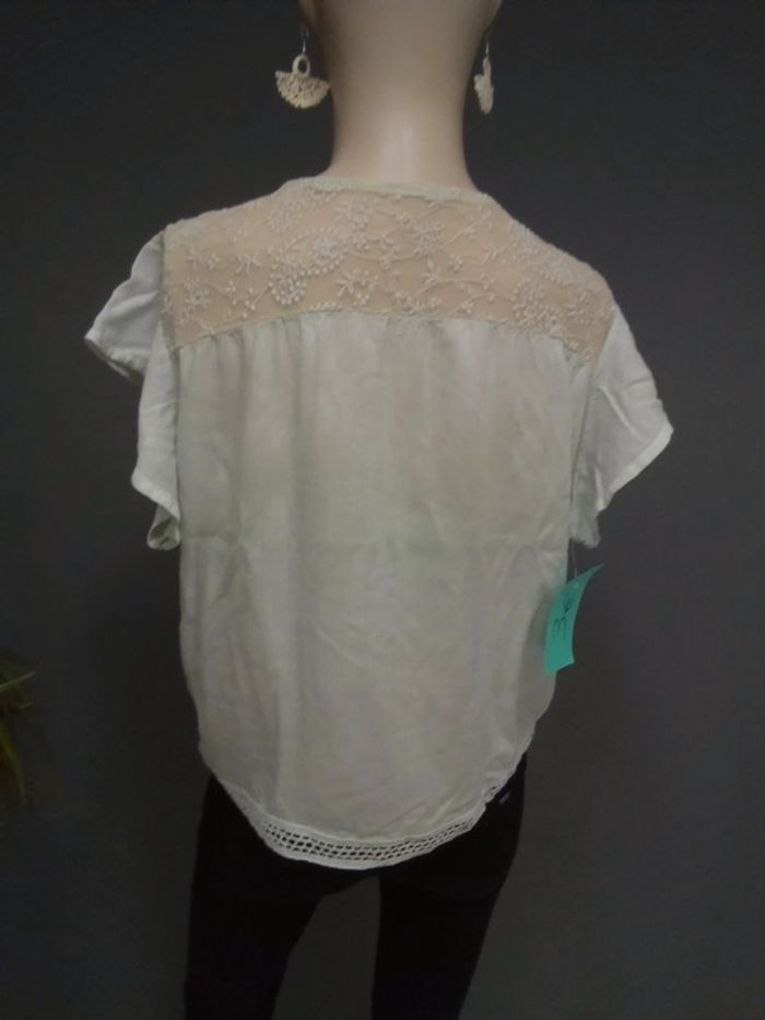 Blouse dentelle 🤩 - photo numéro 2