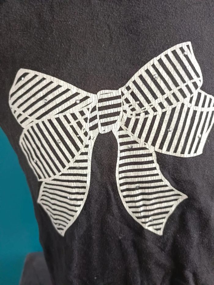 🩷 Tshirt taille 8 ans nky 🩷 - photo numéro 2