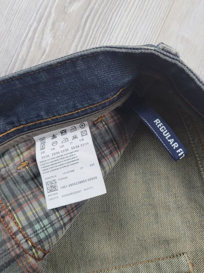 Jean Hugo Boss authentique foncé T33/34 – coupe droite effet vintage – très bon état - photo numéro 6