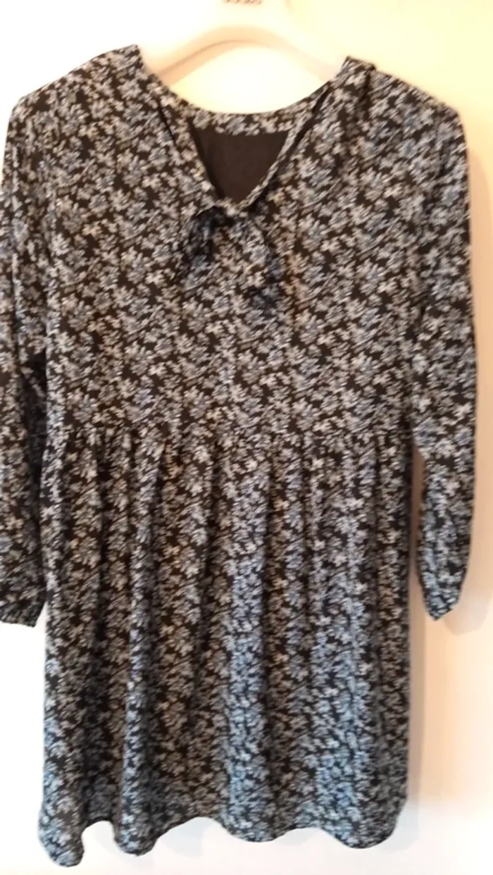 Robe taille 14 - photo numéro 3