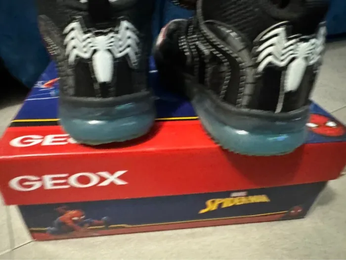 Baskets geox lumière 27 - photo numéro 8