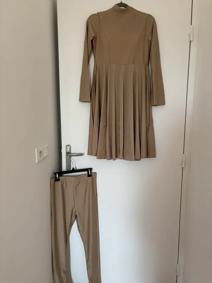 Burkini beige taille S + turban neuf - photo numéro 2