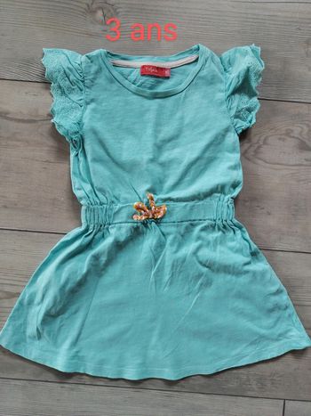 Robe tissaia 3 ans