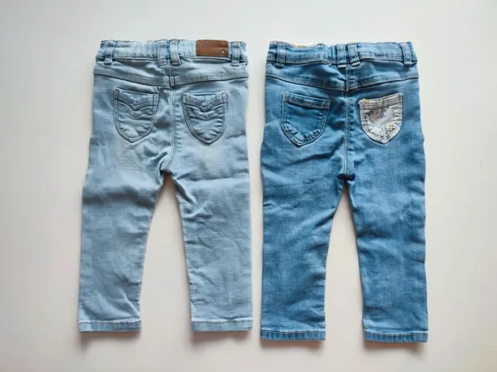 Lot 2 jeans 6 mois - photo numéro 2