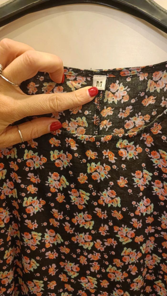 Vestito leggerissimo a fiorellini manica a 3/4 - photo numéro 3
