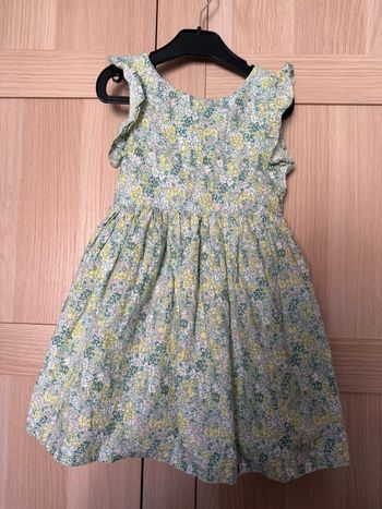 Robe verte fleurie GEMO t.4ans
