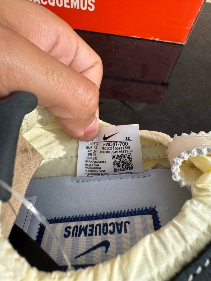 Jacquemus x Nike Moon Shoe - Pale Yellow 38 - photo numéro 9