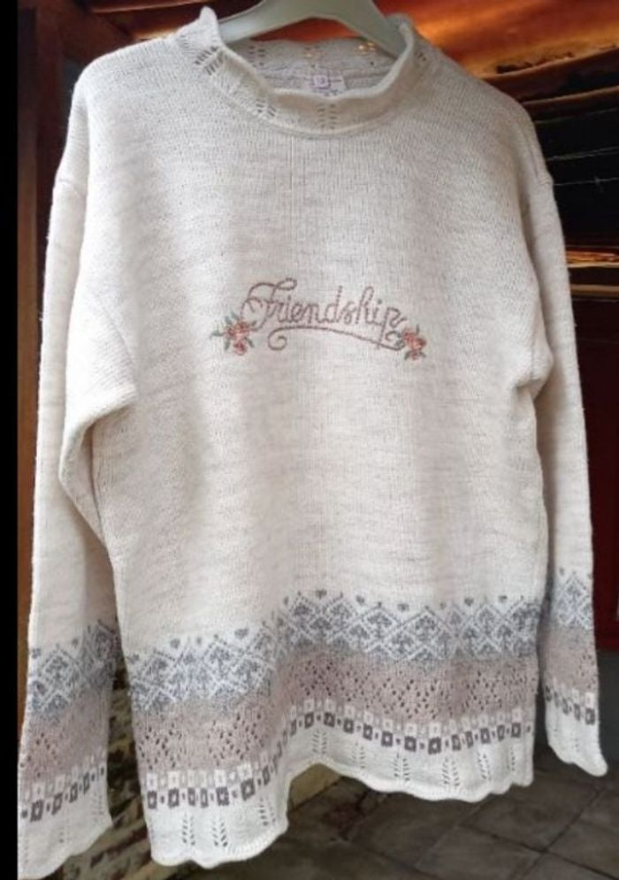 Pull beige