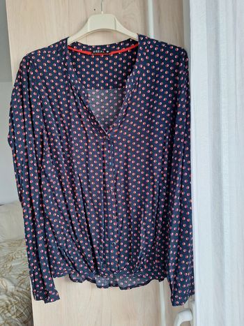 Blouse bleue fluide